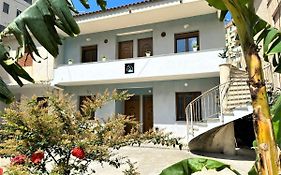 Vlora Villa With Private Parking