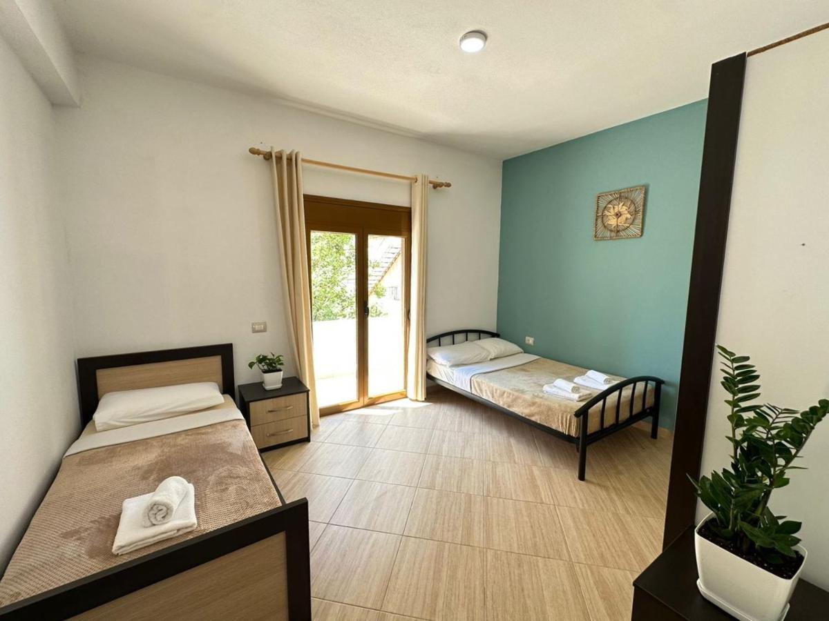 Vlora Villa With Private Parking Esterno foto