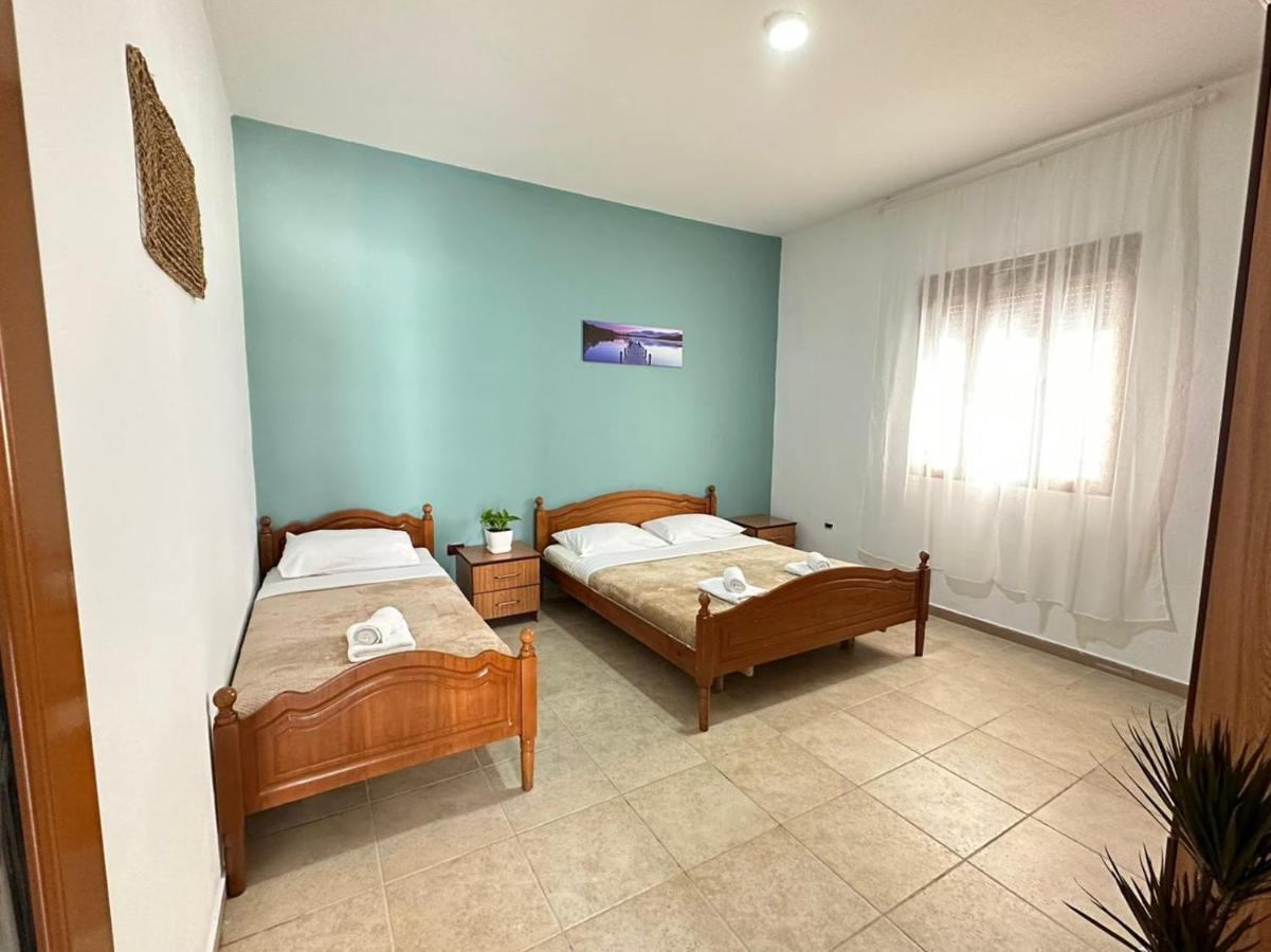 Vlora Villa With Private Parking Esterno foto